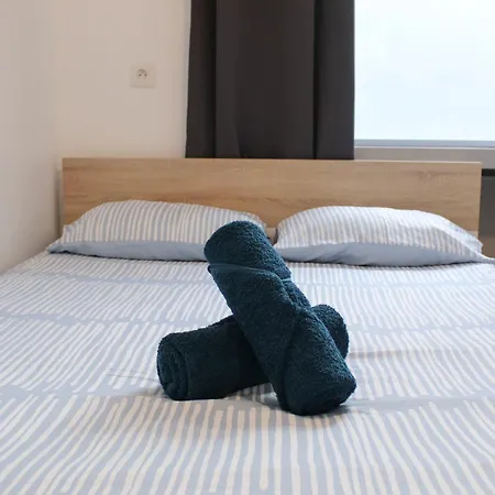 Cozy - Close To Montmartre Parigi